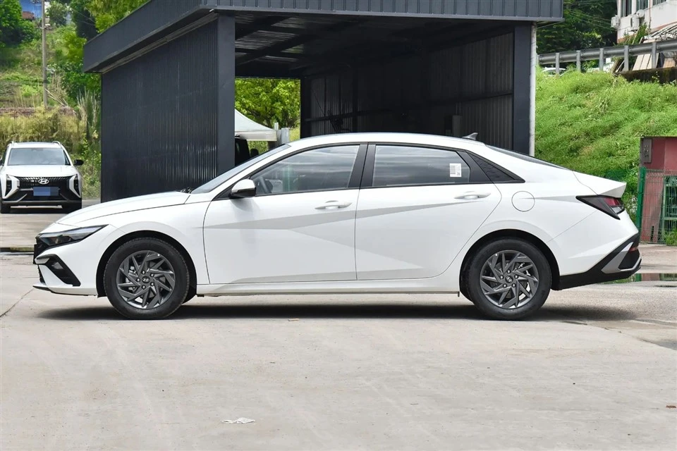 2023 Hyundai Elantra 1.5T 2023 Hyundai Elantra 1.5T